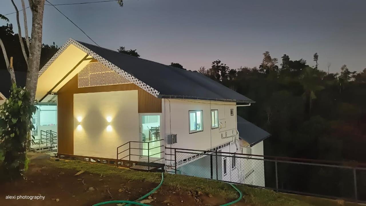 The Cloud Mountain Tourist Villa Vagamon Exterior foto
